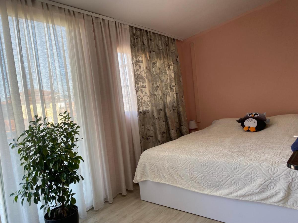 Apartament Komuna E Parisit Qendra Kristal Center Tirana